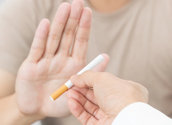 戒菸手麻是正常現象嗎？完整解析原因與舒緩方法