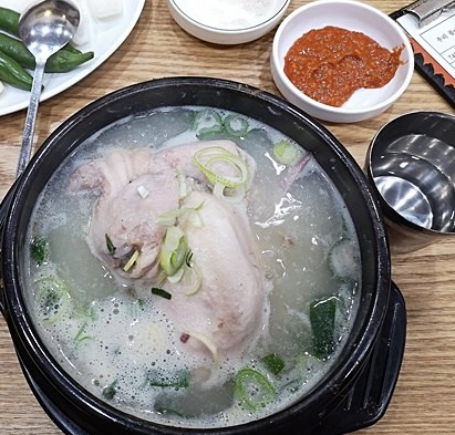 韓國人蔘雞怎麼煮？道地食譜與零失敗秘訣全攻略