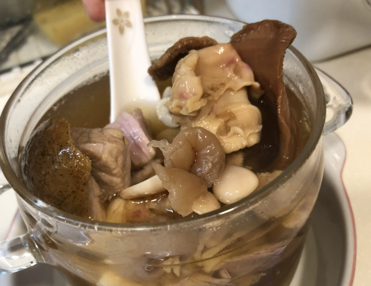 清燉瘦肉湯 清燉瘦肉湯