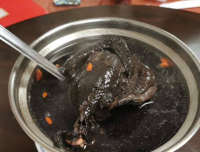 關西仙草雞餐廳