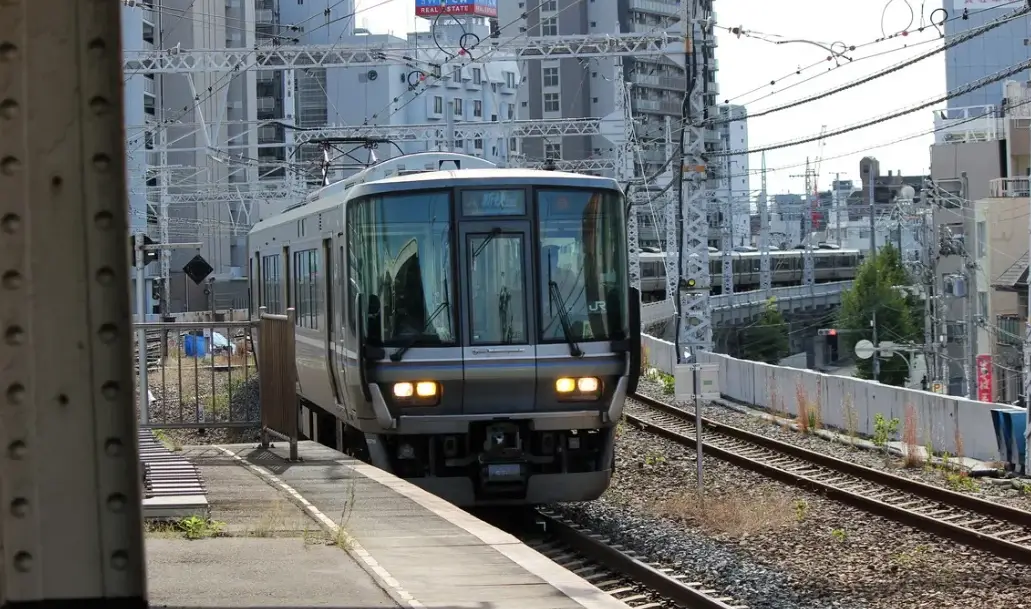 新快速 新快速