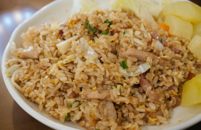 中山堂附近美食