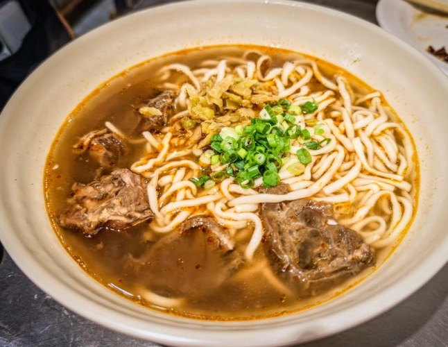 鳳山牛肉麵 鳳山牛肉麵