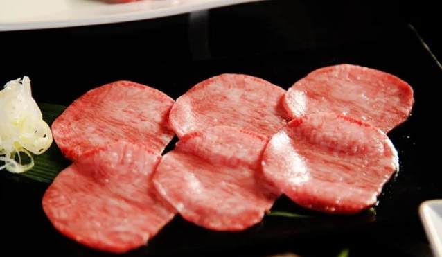 沖繩燒肉吃到飽 沖繩燒肉吃到飽