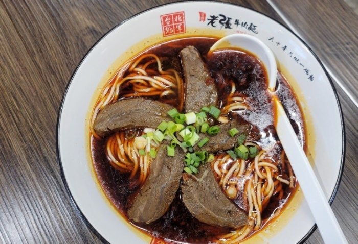 鳳山牛肉麵 鳳山牛肉麵