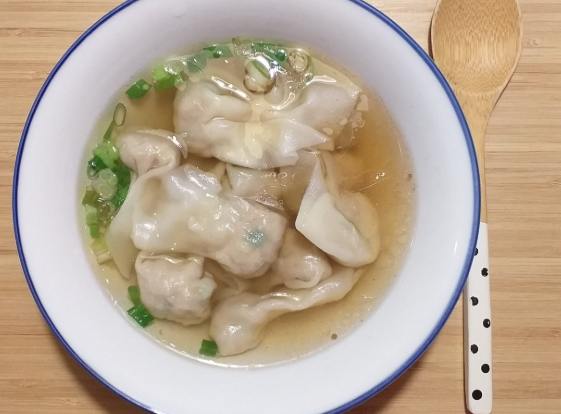 餛飩湯熱量