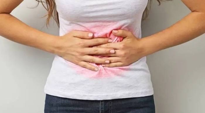 酒精引起肚子痛