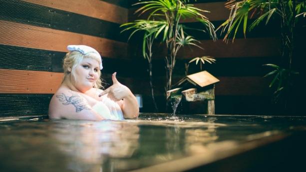 刺青泡温泉时间