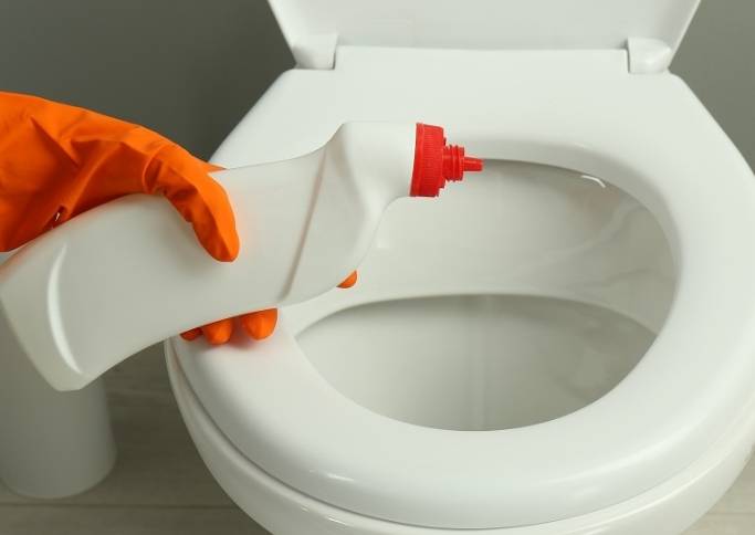 馬桶黑垢預防方法