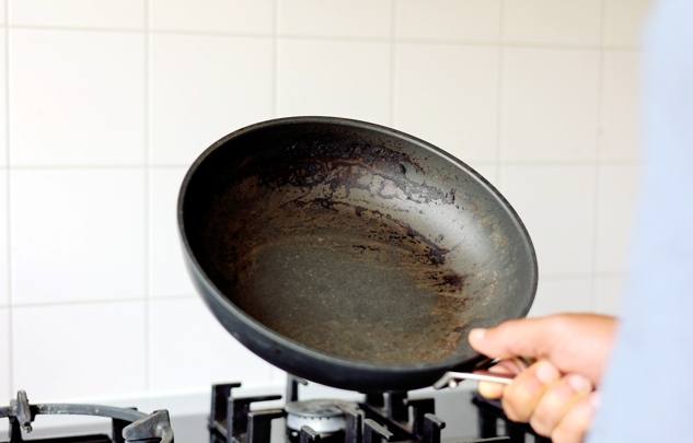 不沾鍋燒焦
