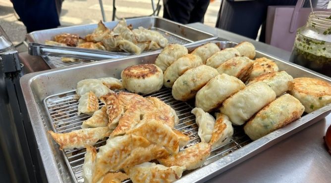 銅鑼車站附近餐廳