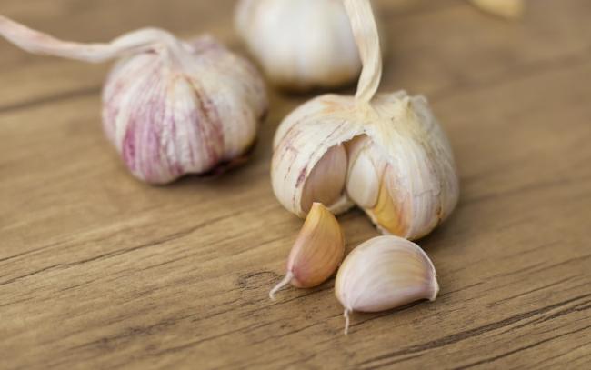 蒜頭外皮發霉處理 蒜頭外皮發霉處理