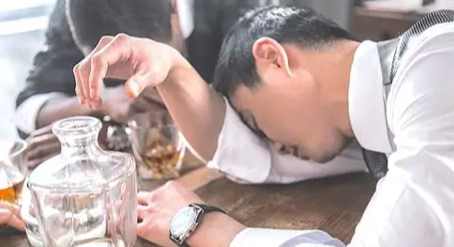 宿醉解酒 宿醉解酒