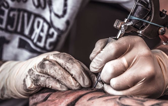 刺青後喝酒影響