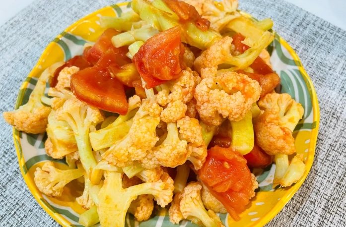 花椰菜番茄炒蛋做法