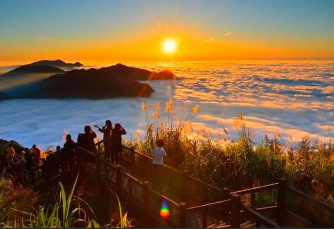 阿里山日出時間