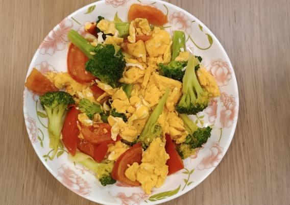 花椰菜番茄炒蛋做法