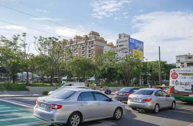 新竹花市停車場