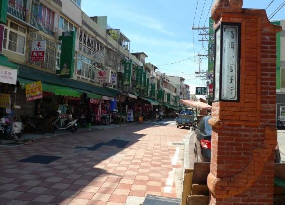 高雄橋頭車站附近景點