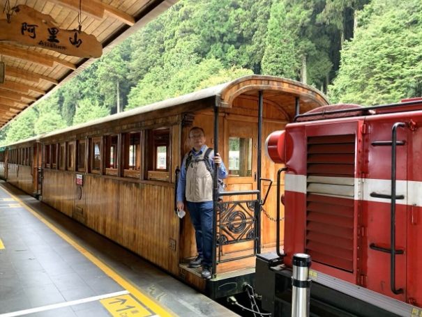 阿里山小火車住宿 阿里山小火車住宿