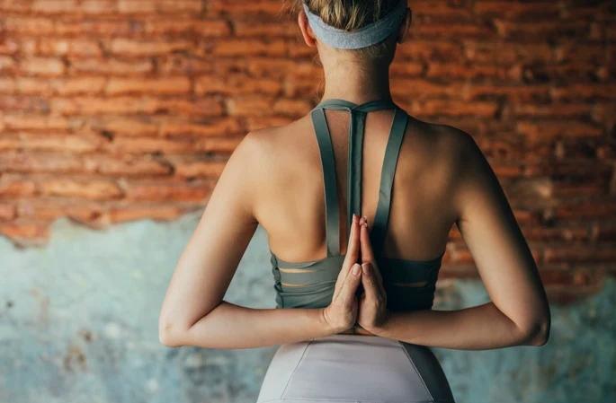 圓肩矯正運動 圓肩矯正運動