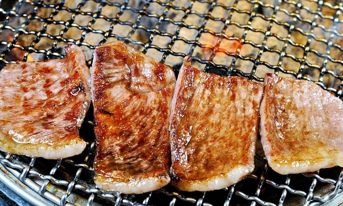 榮燒肉餐廳 榮燒肉餐廳