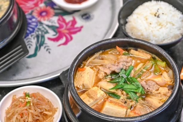 中和景安站附近餐廳