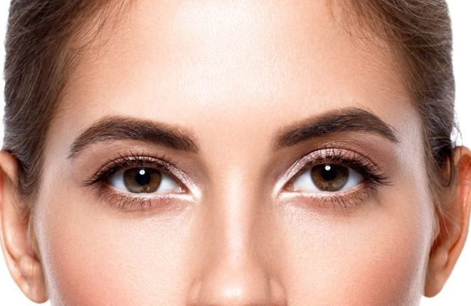 眼睛不對稱矯正 眼睛不對稱矯正