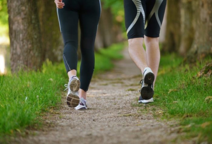 膝蓋痛適合運動