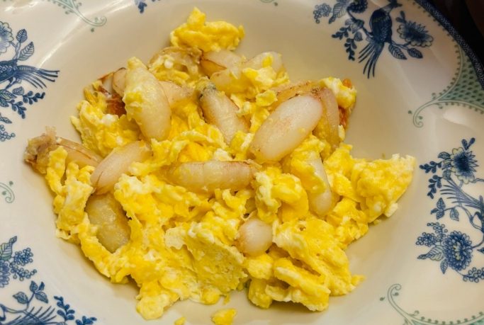 洋蔥蟹肉炒蛋 食譜 洋蔥蟹肉炒蛋 食譜
