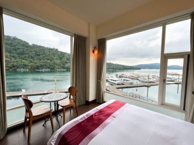 日月潭湖景住宿