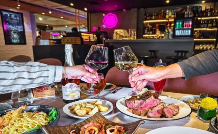 高雄聚餐久坐餐廳