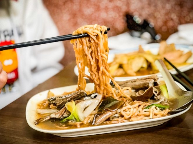 鱔魚意麵做法