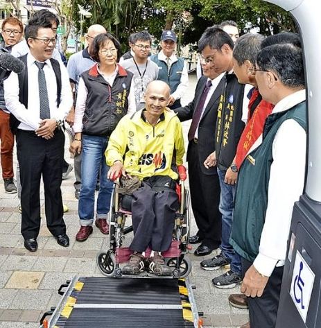 老人輪椅旅遊桃園
