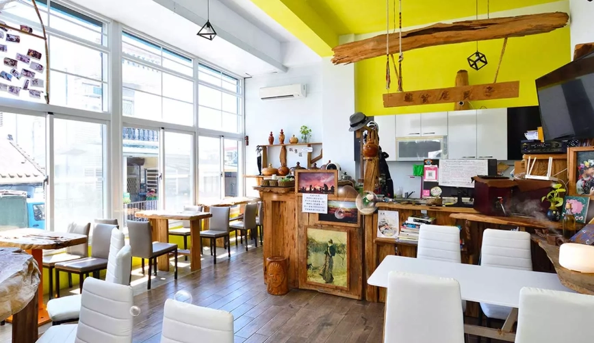 雜貨店兒子民宿價格