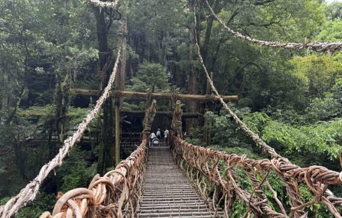 祖谷藤蔓橋參觀時間