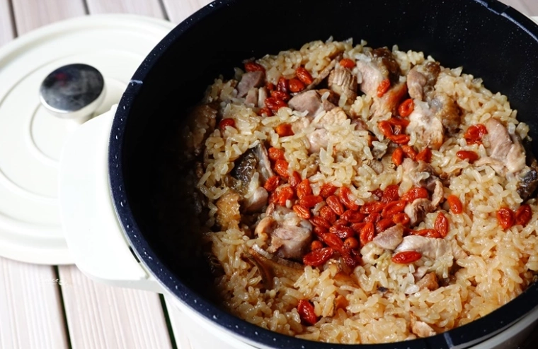 麻油雞飯電鍋做法