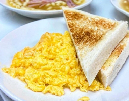 香港茶餐廳早餐