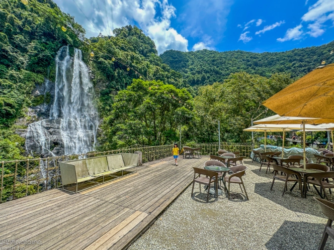 烏來瀑布寵物友善