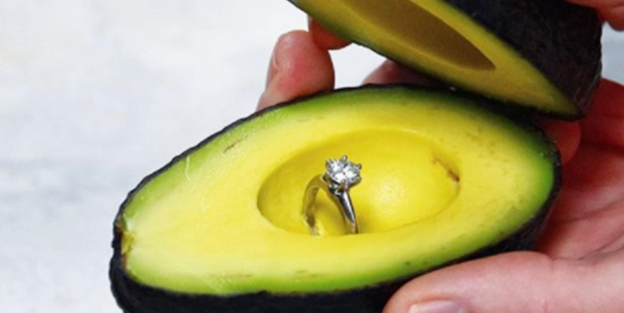 牛油果變黑原因