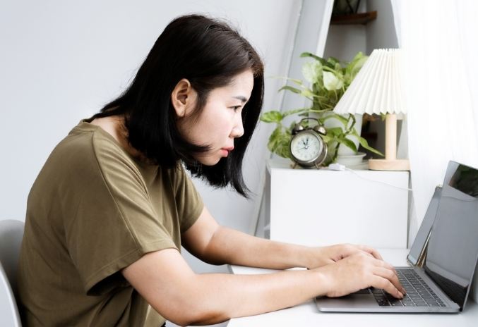 姿勢矯正 姿勢矯正