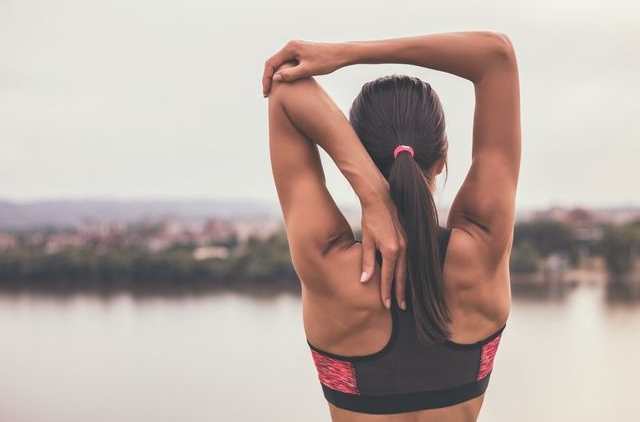 練背對女生的益處