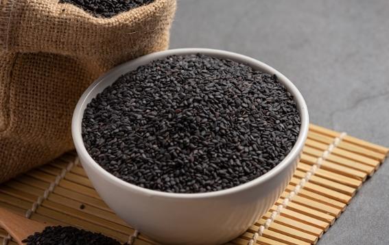 頭髮變黑自然方法