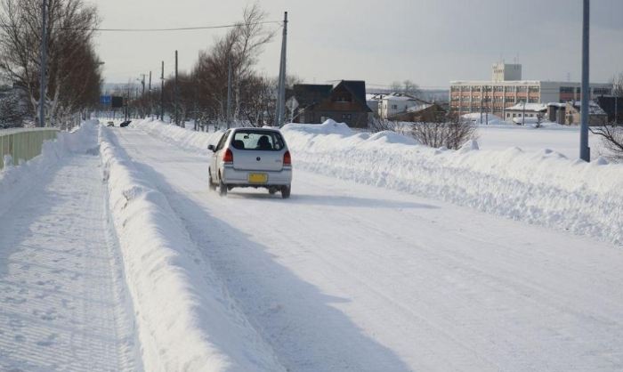 雪地駕駛技巧