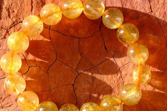 金髮晶辨別方法