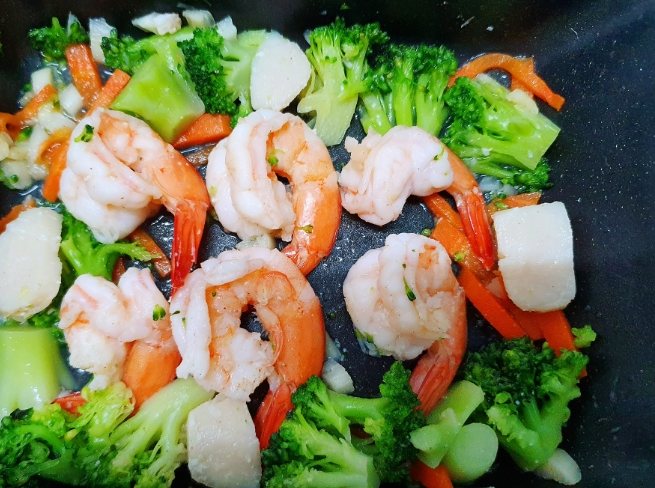 綠花椰菜炒蝦仁做法