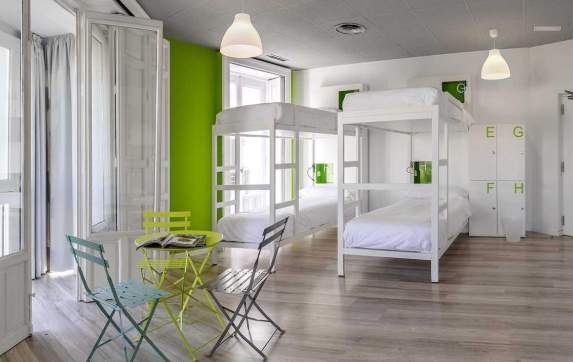 屏東火車站住宿