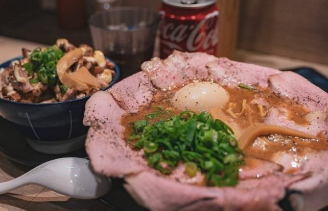 新埔站美食 新埔站美食