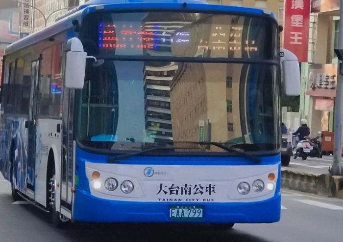 中信美食街推薦