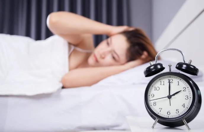 熬夜后恢复作息